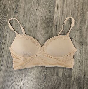 Victoria's Secret Padded No Wire Bra 34B